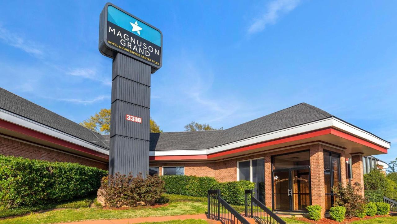 Magnuson Grand And Conference Center Hotel
